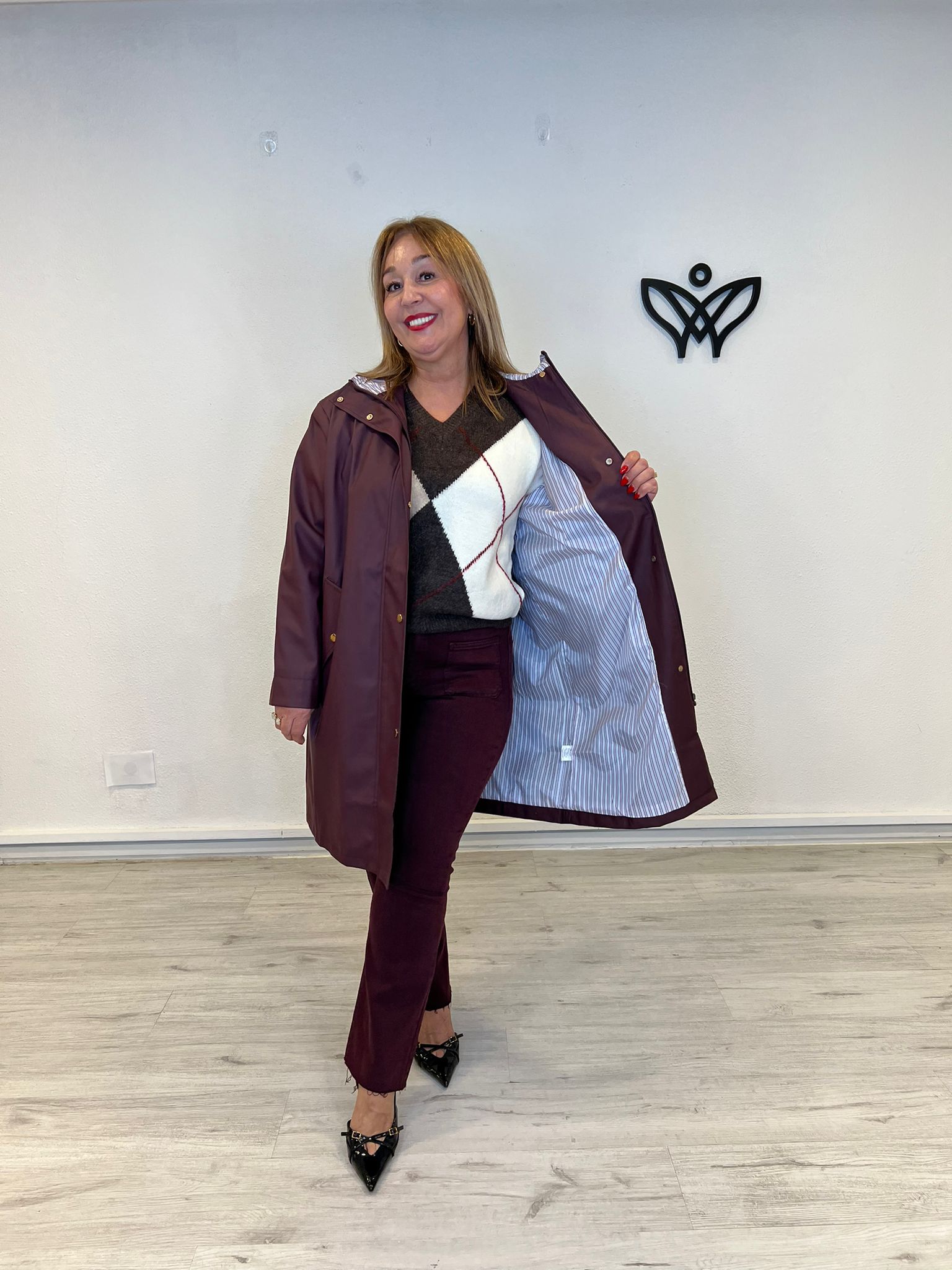 014728 TRENCH IMPERMEABLE FORRO RAYAS (9)